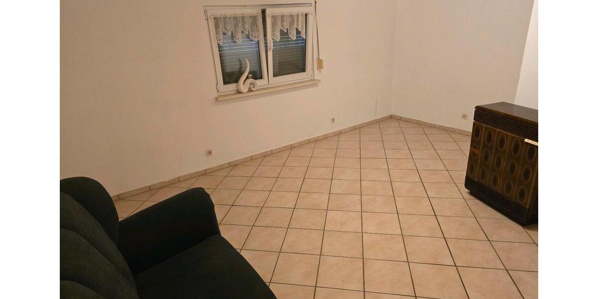 Dachgeschoßwohnung Bretten - 3 Zimmer, 80 m&sup2;, 860&euro; | Angebot:25025844