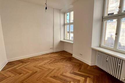 Wohnung Bamberg Inselstadt - 4 Zimmer, 182 m&sup2;, 2.000&euro; | Angebot:25425052