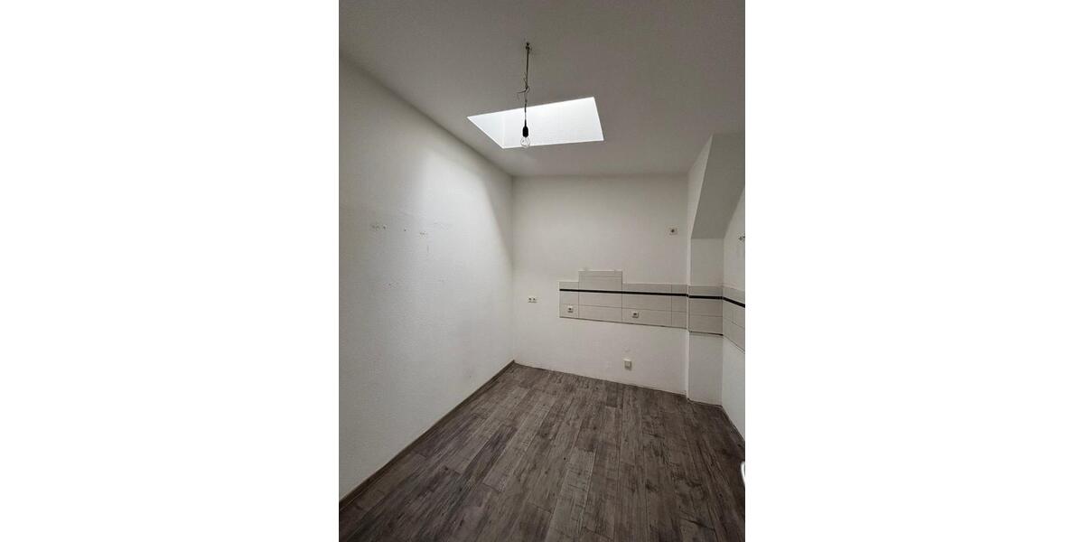 Dachgeschoßwohnung Anklam - 2 Zimmer, 73 m&sup2;, 417&euro; | Angebot:24878595