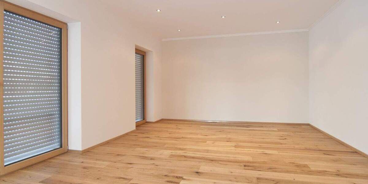 Etagenwohnung Leipzig Leutzsch - 2 Zimmer, 80 m&sup2;, 1.120&euro; | Angebot:24670100