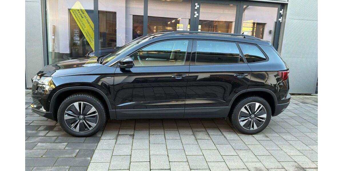Skoda Karoq 17.473 km 33.950 &euro; Schmallenberg-Niederberndorf 57392