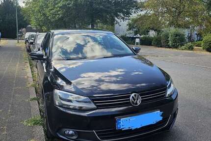 VW Jetta 168.000 km 7.500 &euro; Rheinhausen-Mitte (Duisburg) 47229
