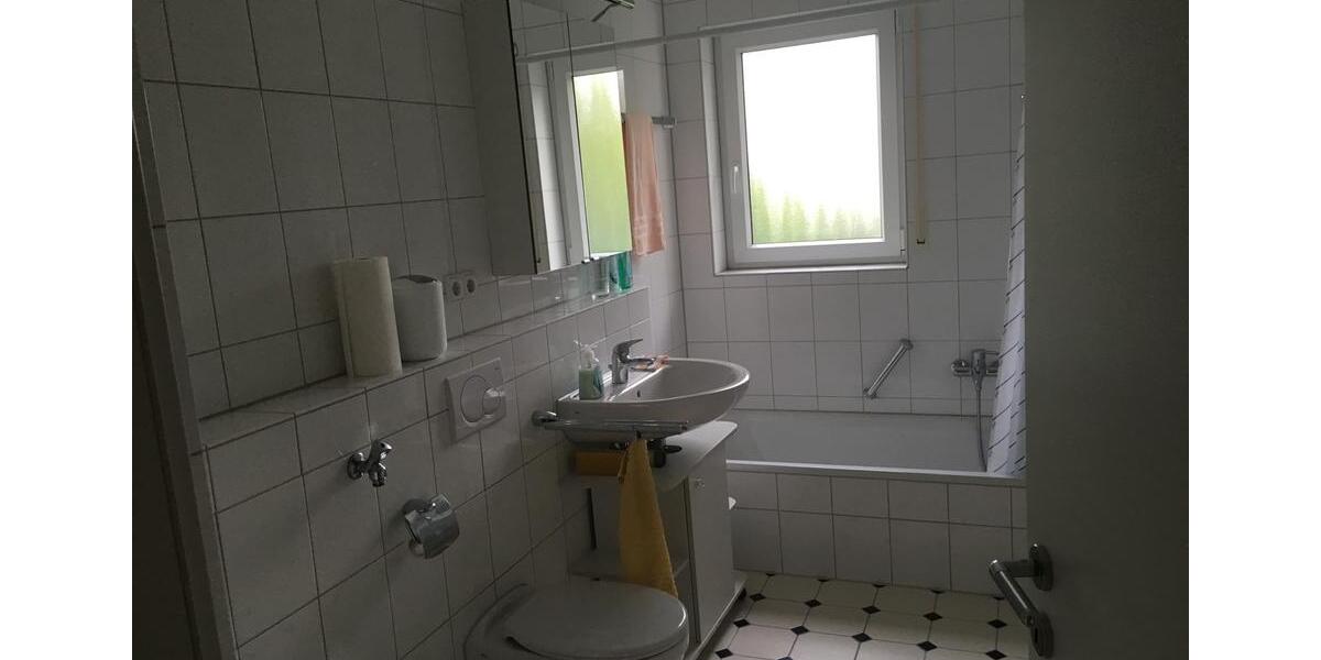 Etagenwohnung Bensheim - 3 Zimmer, 74 m&sup2;, 320.000&euro; | Angebot:26699982