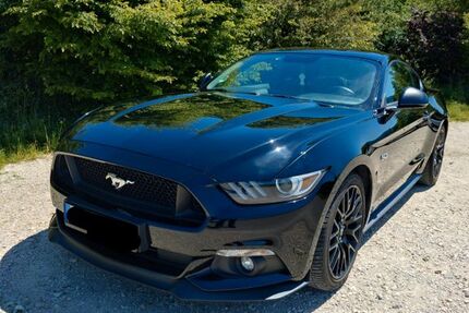 Ford Mustang 98.500 km 32.700 &euro; Eislingen 73054