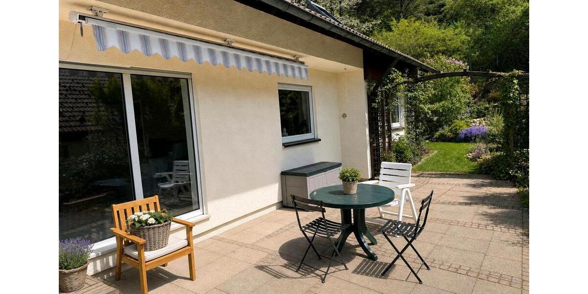 Einfamilienhaus Albstadt Gemarkung Onstmettingen - 9 Zimmer, 220 m&sup2;, 628.000&euro; | Angebot:26889304