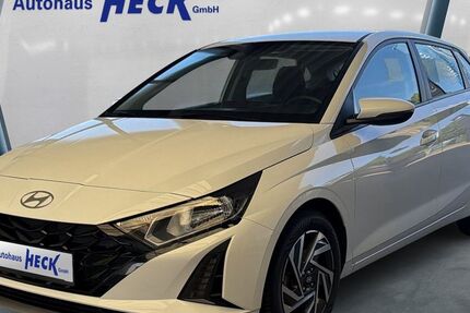 Hyundai i20 18.399 km 17.480 &euro; Limburg 65555