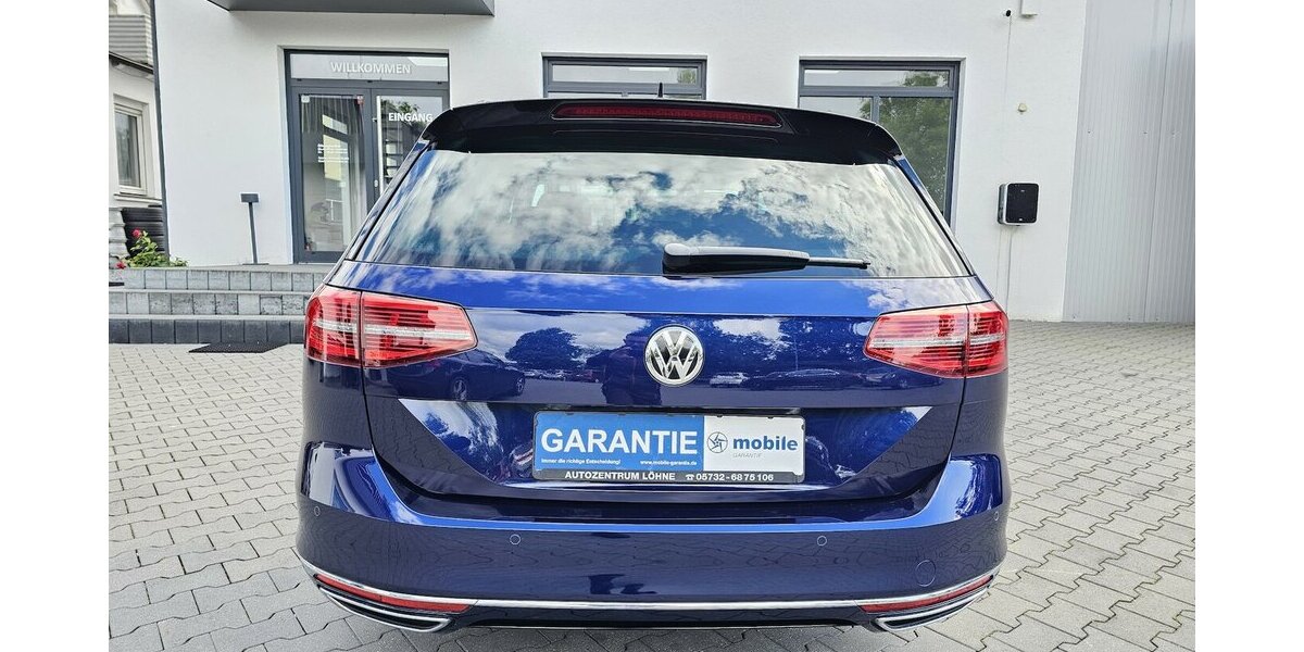 VW Passat Variant 2.0 TDI 4M Highline R-Line 360° 128.350 km 20.990 &euro; Löhne 32584