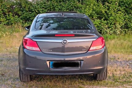 Opel Insignia 115.000 km 7.500 &euro; Duisburg 47178