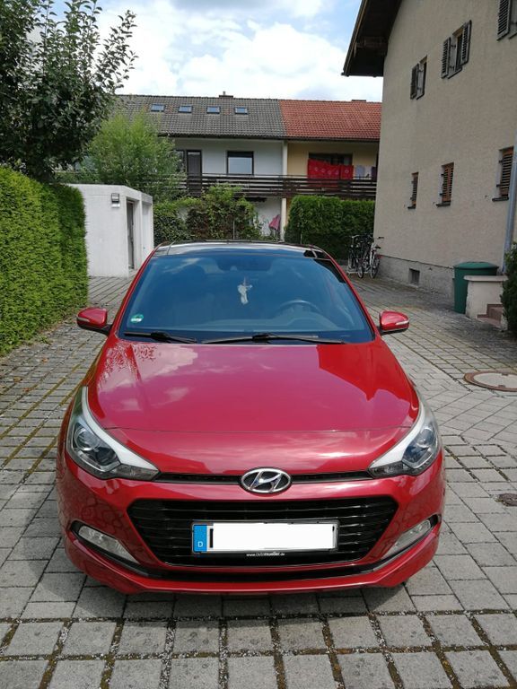 i20