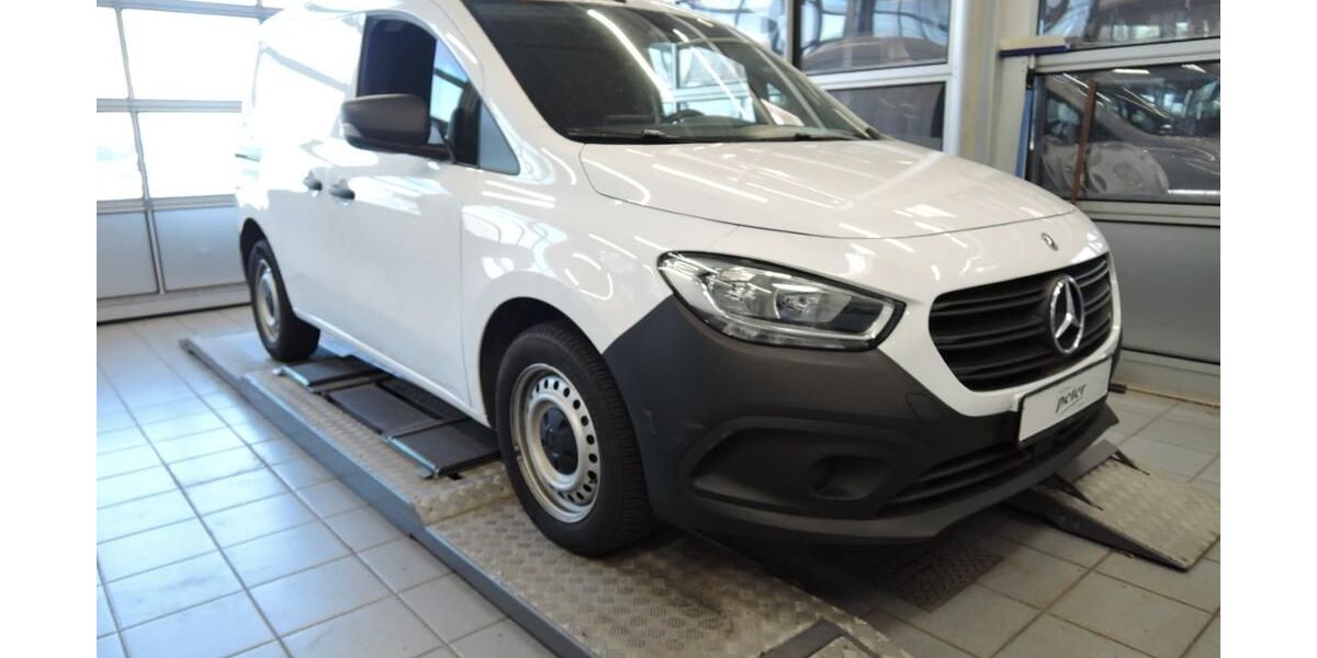 Mercedes-Benz Citan 138.137 km 12.990 &euro; Nordhausen 99734