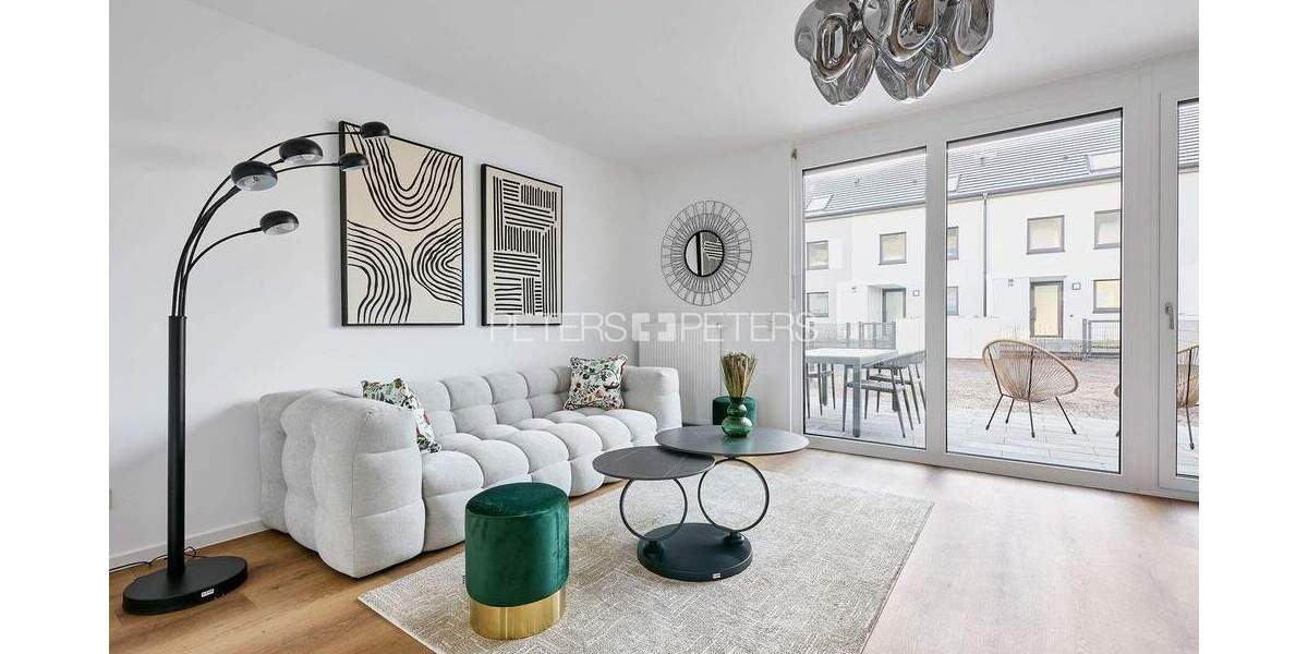 Reihenmittelhaus Geesthacht Heinrichshof - 5 Zimmer, 145 m&sup2;, 1.990&euro; | Angebot:23977058