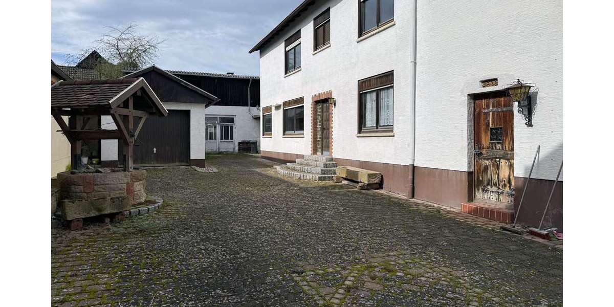 Einfamilienhaus Hördt - 10 Zimmer, 204 m&sup2;, 279.000&euro; | Angebot:26677734