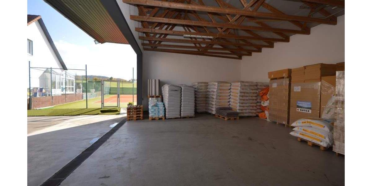 Vielseitiges Unternehmer-Anwesen in Bestzustand! Wohnen. Arbeiten. Leben. Freystadt - Forchheim 9 zimmer