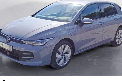 VW Golf 7.676 km 31.730 &euro; Durmersheim 76448