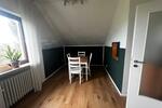 Dachgeschoßwohnung Kaufungen - 4 Zimmer, 100 m&sup2;, 990&euro; | Angebot:26165151