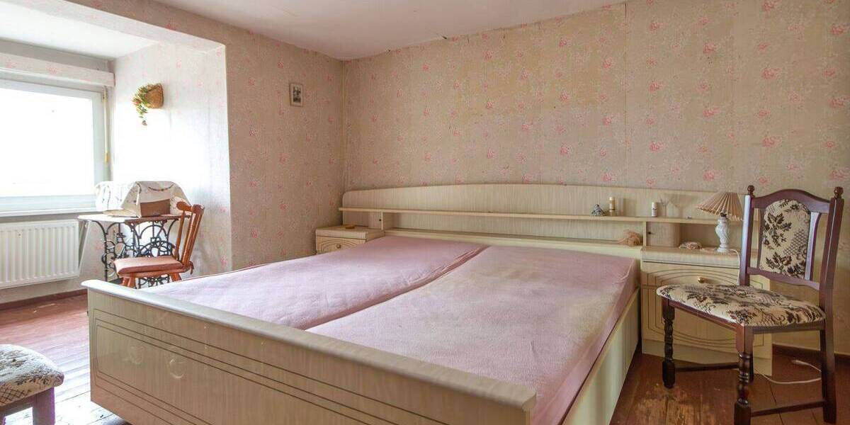 Doppelhaushälfte Hoppegarten bei Müncheberg Hoppegarten b Müncheberg - 5 Zimmer, 150 m&sup2;, 99.000&euro; | Angebot:26393117