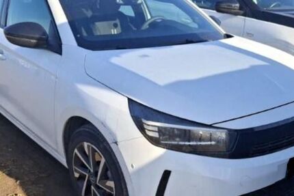 Opel Corsa 24.587 km 14.680 &euro; Rüsselsheim 65428