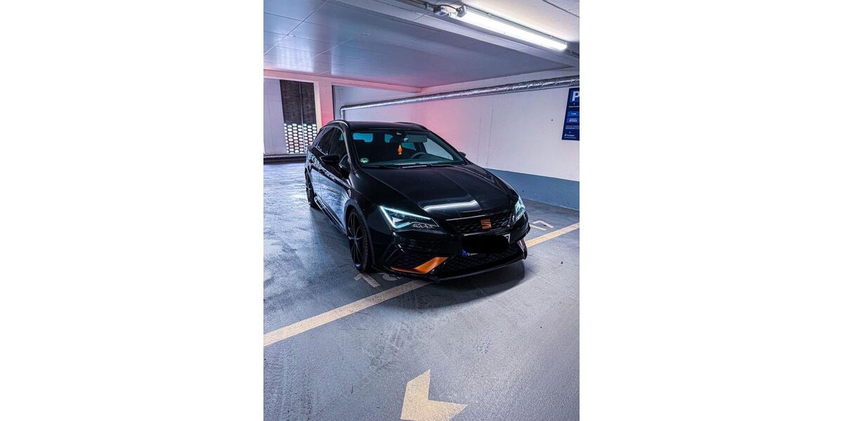 Seat Leon 95.000 km 22.999 &euro; Forst Lausitz 03149