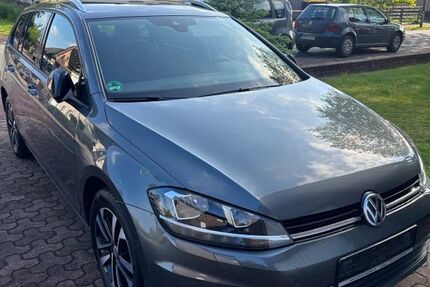 VW Golf 131.000 km 10.950 &euro; Gronau 48599