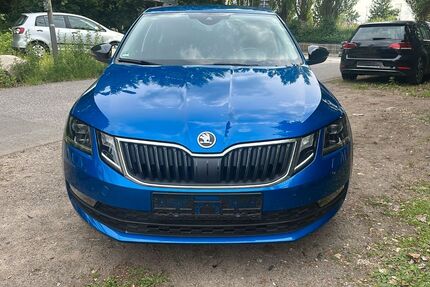 Skoda Octavia 104.000 km 14.950 &euro; Hamburg 21079