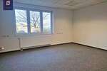 Firmenkomplex mit Garage und Einliegerwohnung 22 zimmer
