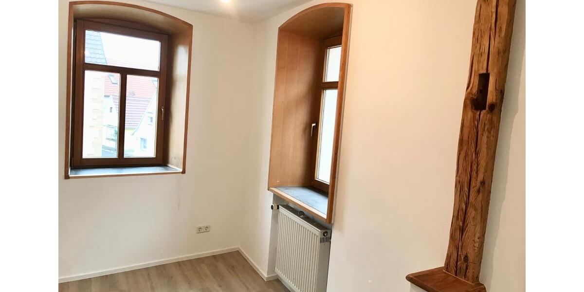 Etagenwohnung Gerolzhofen - 3 Zimmer, 93 m&sup2;, 698&euro; | Angebot:26405755