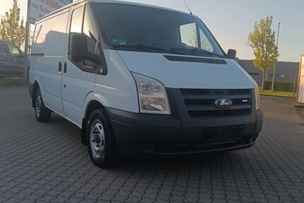 Ford Transit 85.000 km 5.900 &euro; Göttingen 37079