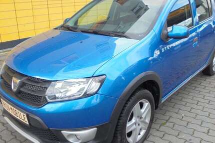 Dacia Sandero 125.000 km 5.999 &euro; Berlin 13055
