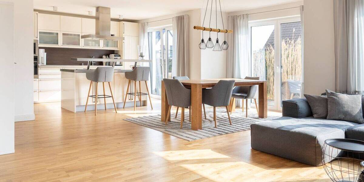 Einfamilienhaus Dänischenhagen - 8 Zimmer, 206 m&sup2;, 920.000&euro; | Angebot:26450938