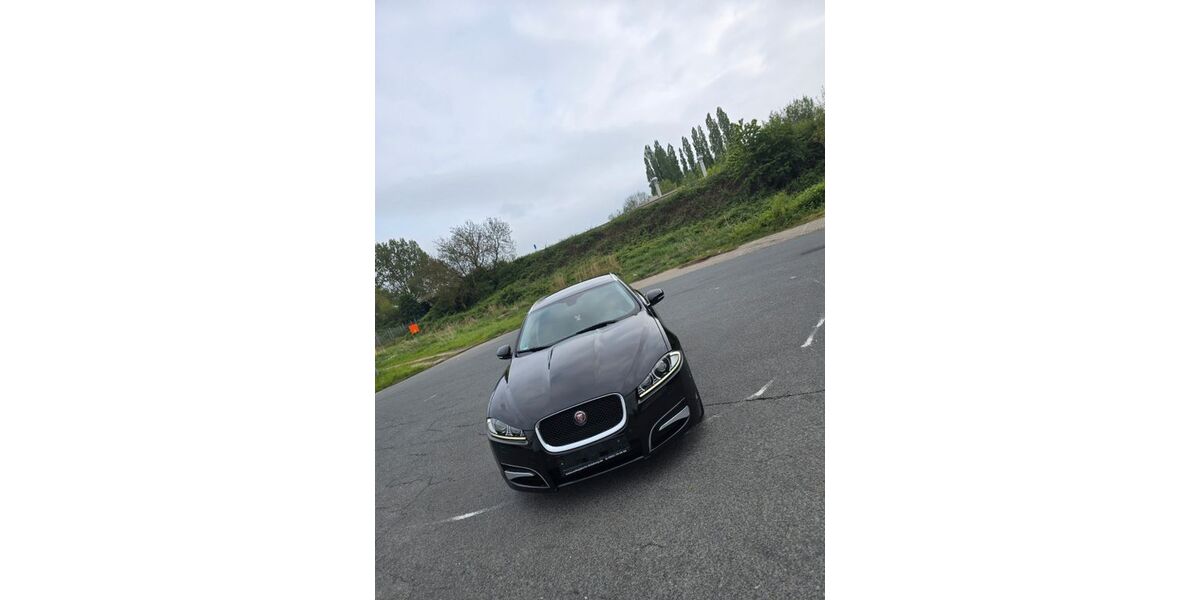 Jaguar XF 155.000 km 15.500 &euro; Emden 26721