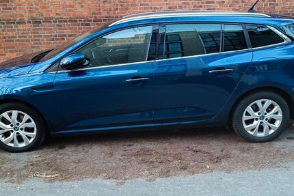 Renault Megane 50.800 km 15.190 &euro; Hamburg 22761