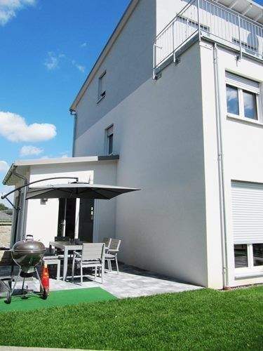 Modernes Reiheneckhaus mit Garten und sonniger Dachterrasse in begehrter Lage ! 5 zimmer