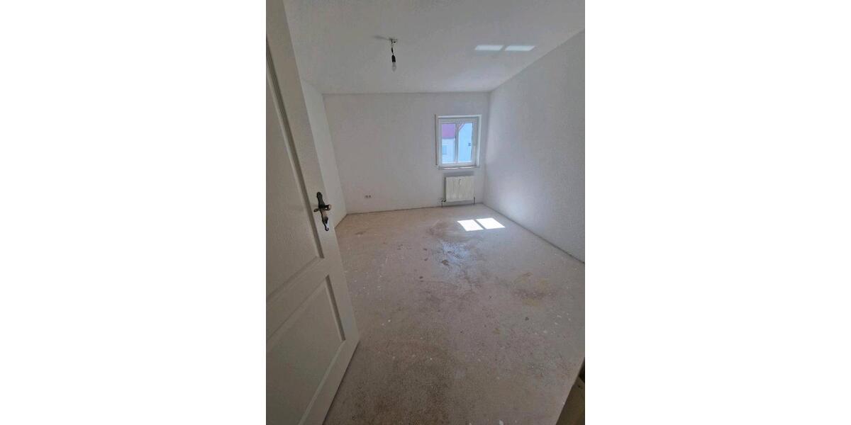 Etagenwohnung Harthausen - 4 Zimmer, 121 m&sup2;, 325.000&euro; | Angebot:26863943