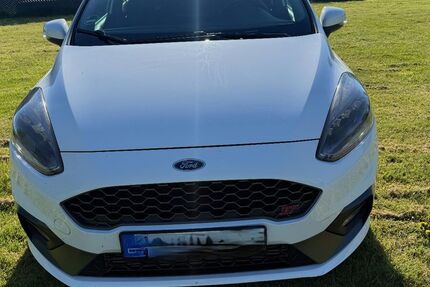 Ford Fiesta 72.100 km 15.500 &euro; Lemgow 29485