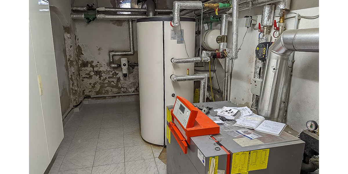 CONNEWITZ + 1 RAUM WOHNUNG ZUM KAUF + ERDGESCHOSS + BALKON + PARKETT - Erdgeschoßwohnung Leipzig-Connewitz Connewitz | Angebot:15330284