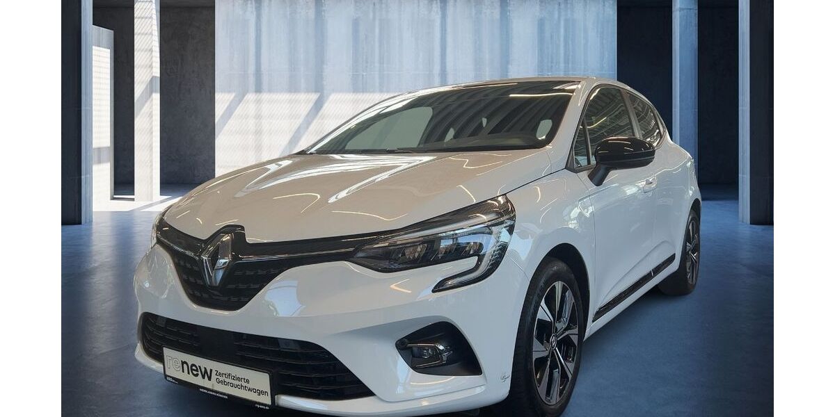Renault Clio 30.121 km 16.990 &euro; München 81827