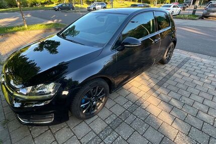 VW Golf 166.000 km 7.499 &euro; Mettlach 66693