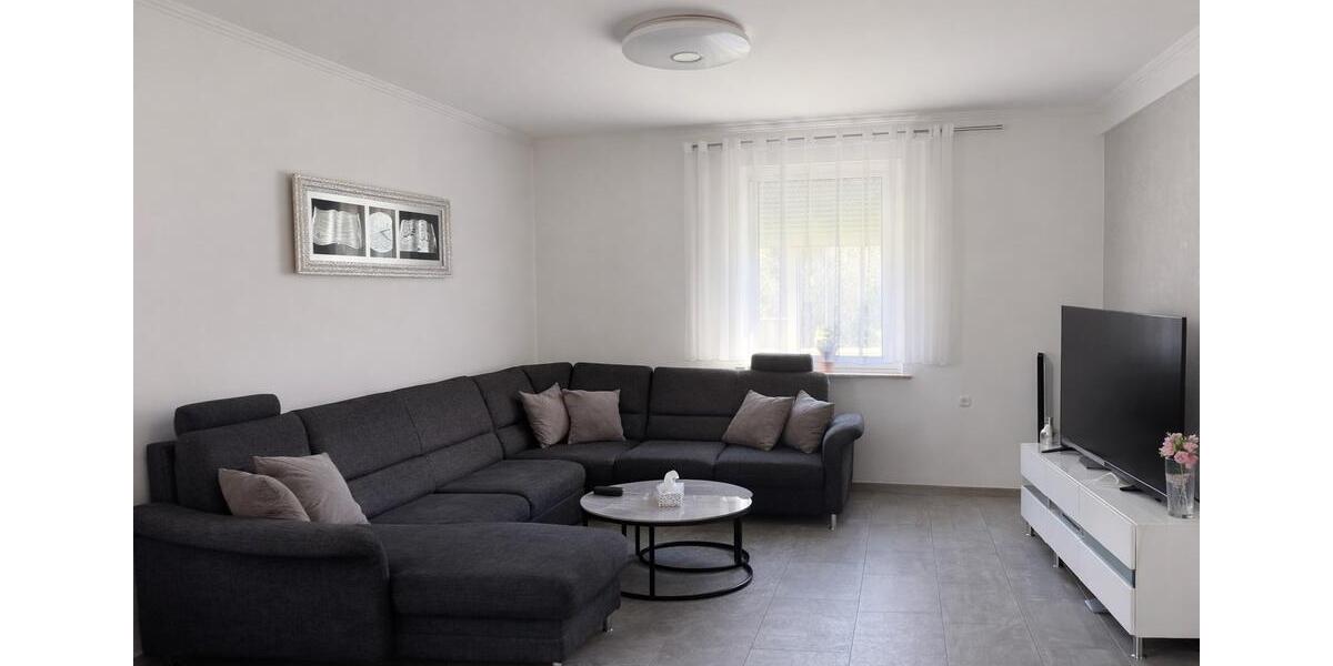 Mehrfamilienhaus, Wohnhaus Löhne - 8 Zimmer, 270 m&sup2;, 435.000&euro; | Angebot:26062269