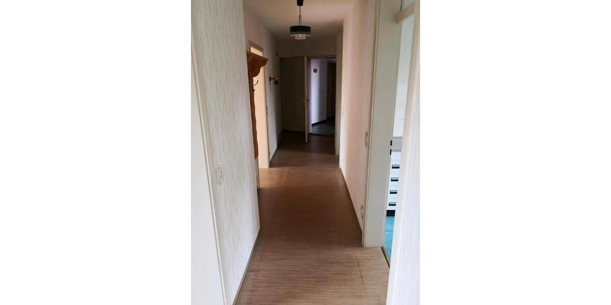Etagenwohnung Tuttlingen - 3 Zimmer, 75 m&sup2;, 110.000&euro; | Angebot:26432381