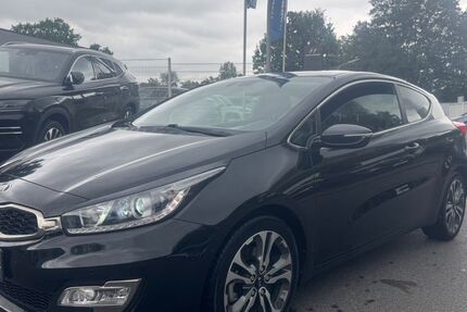 Kia pro ceed / ProCeed 125.000 km 7.990 &euro; Datteln 45711
