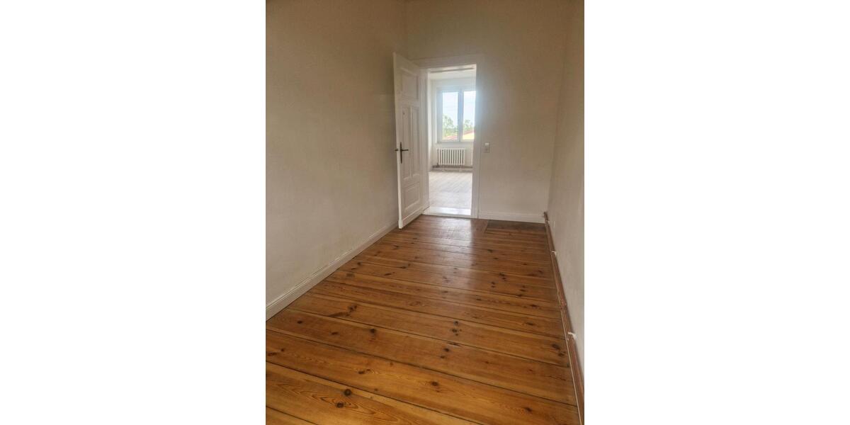 Etagenwohnung Templin - 4 Zimmer, 98 m&sup2;, 1.080&euro; | Angebot:26496212