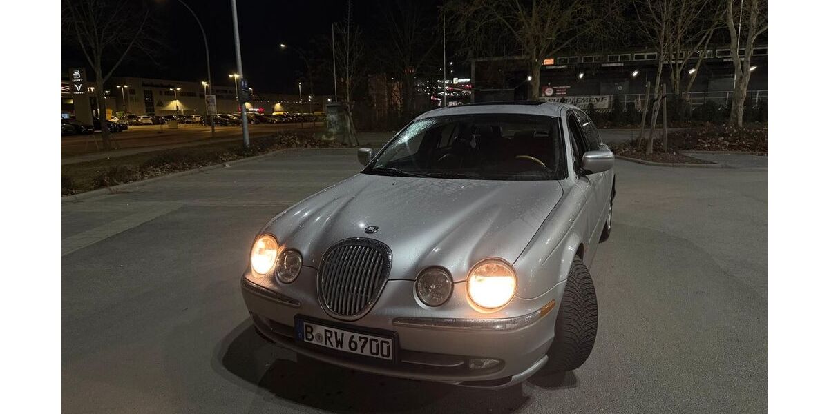 Jaguar S-Type 140.000 km 4.000 &euro; Berlin 13589