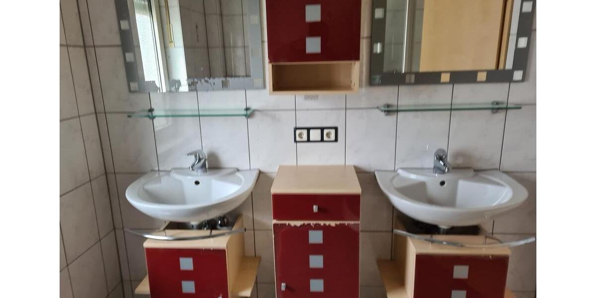 Etagenwohnung Ramstein-Miesenbach Miesenbach - 6 Zimmer, 190 m&sup2;, 1.700&euro; | Angebot:26222595