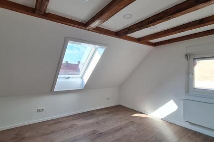 Schöne 5,5Zimmer Wohnung DHH im Herzen von Schnaittach 5.5 zimmer