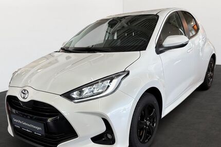 Toyota Yaris 34.000 km 21.490 &euro; Villingen-Schwenningen 78048