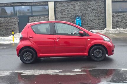 Toyota Aygo (X) 131.300 km 3.300 &euro; Rosdorf 37124