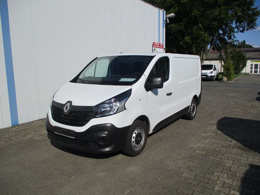 Renault Trafic 42.200 km 17.850 € Bad Salzuflen 32107