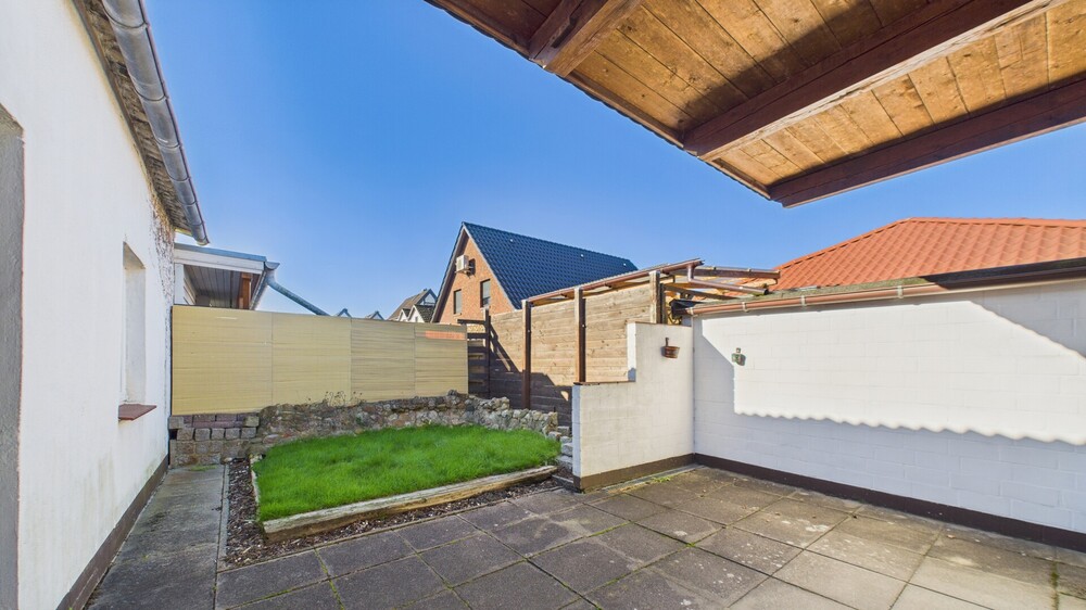 Mit 3D: Charmantes Einfamilienhaus in Buxtehude modernisiert zentrale Lage ideal für Paare & kleine Familien - Doppelhaushälfte Buxtehude | Angebot:26004357