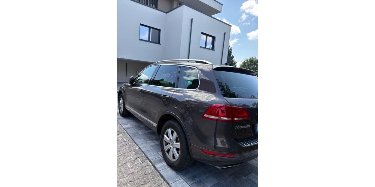 VW Touareg 192.000 km 15.800 &euro; Paderborn 33106