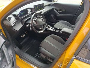 Peugeot 208 1.2 PureTech 130|GT-LINE|PANO|NAVI|RFK Allure 78.000 km 14.460 &euro; Höhenkirchen-Siegertsbrun 85635
